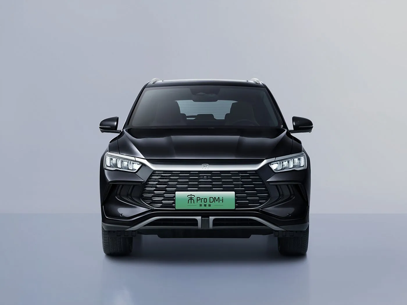 BYD Song Pro DM-i SUV PHEV nhỏ gọn với xe hybrid năng lượng mới tầm xa