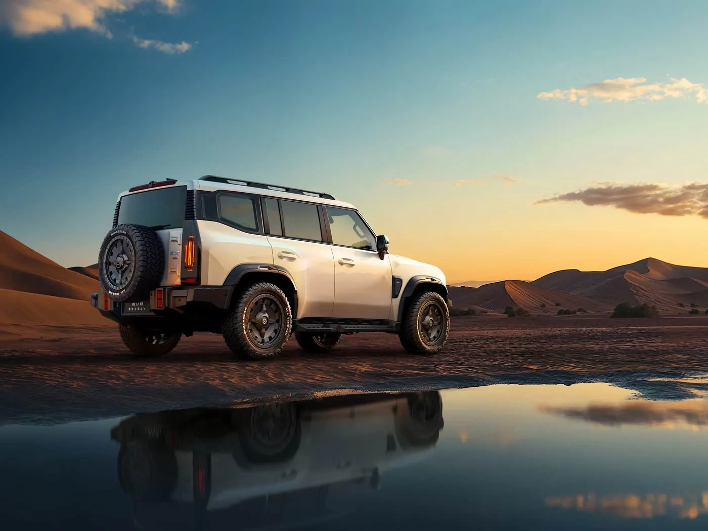 Jetour Traveler SUV cỡ trung Tốc độ cao 2.0T Tự động bên trái Turbo Da Hợp kim nhôm khí Euro VI Mới