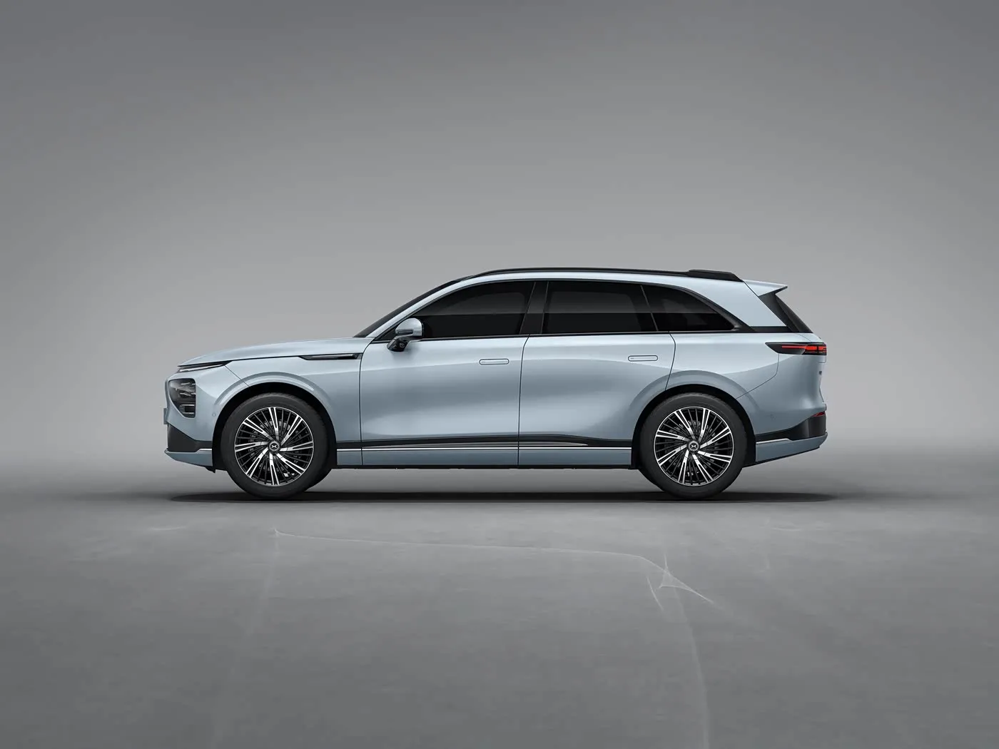 Xpeng G9 Xe SUV 4 cửa 5 chỗ sang trọng Xe điện MPV Hatchback năng lượng mới với chế độ dẫn động 4WD Điện PHEV và động cơ EV còn lại