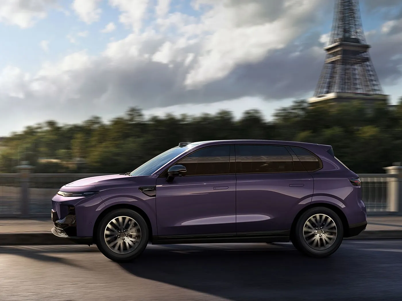 SUV nhỏ gọn chạy điện thuần túy Leapmotor B10 với phạm vi CLTC 510-600km, Màn hình 14,6" 2,5K & Xe Leapmotor Pilot Năng lượng mới