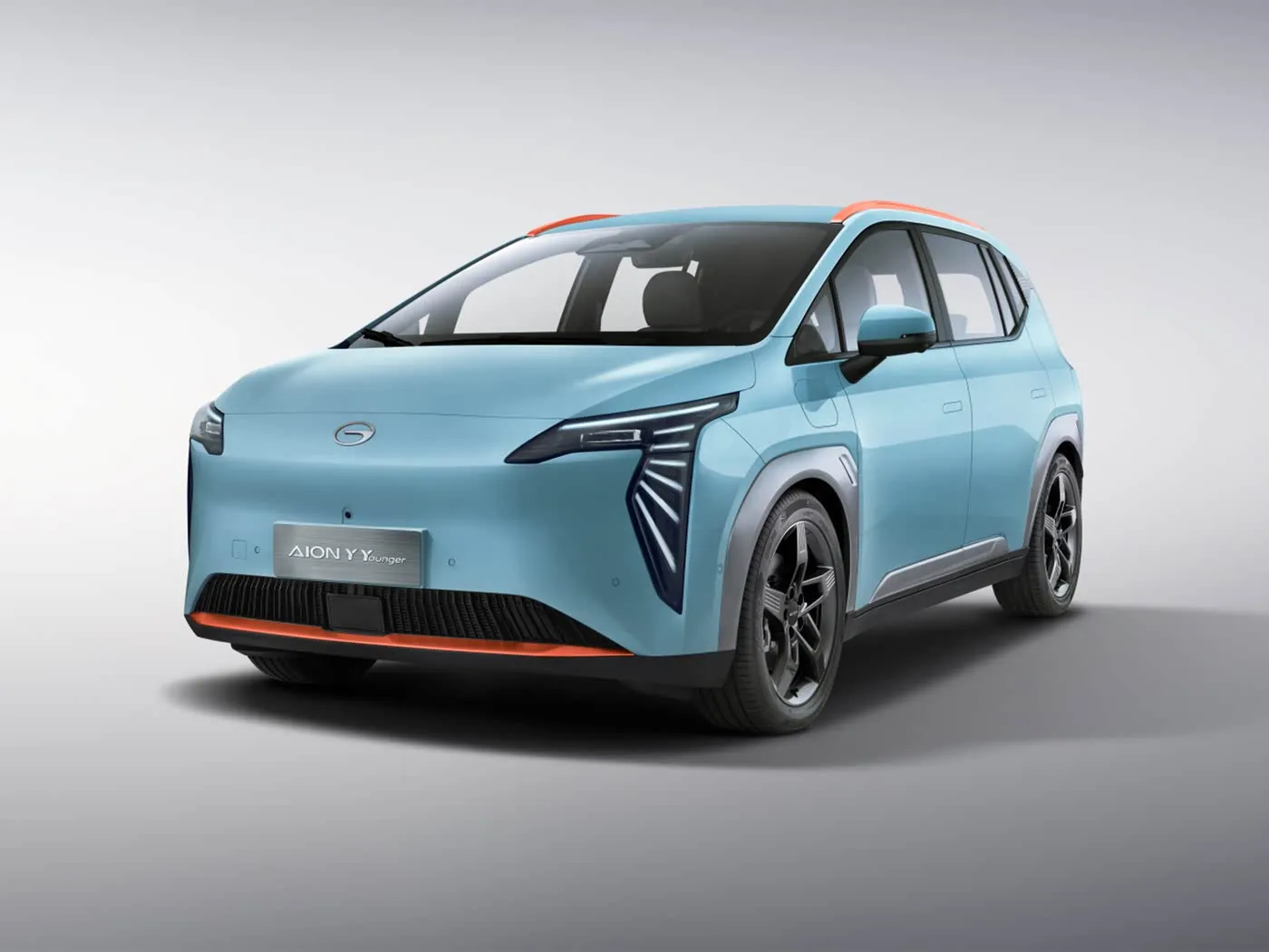 Xe điện GAC Aion Y Plus Phiên bản lái xe thông minh 5 cửa 5 chỗ EV SUV 150Kw Xe năng lượng mới để bán