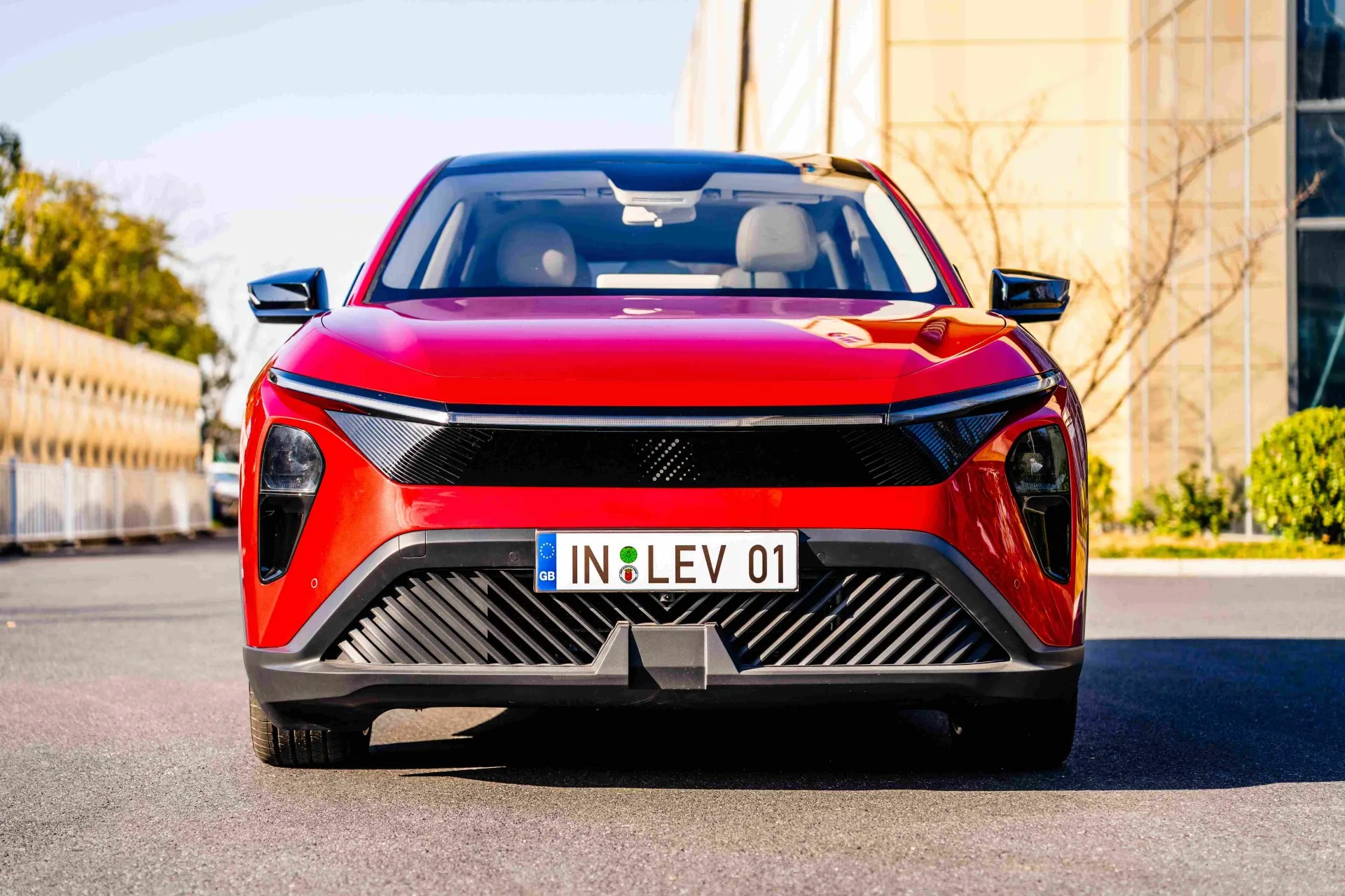 LEV01 XE TAY PHẢI SUV XE NĂNG LƯỢNG MỚI EV tầm xa Trục cơ sở 5 chỗ