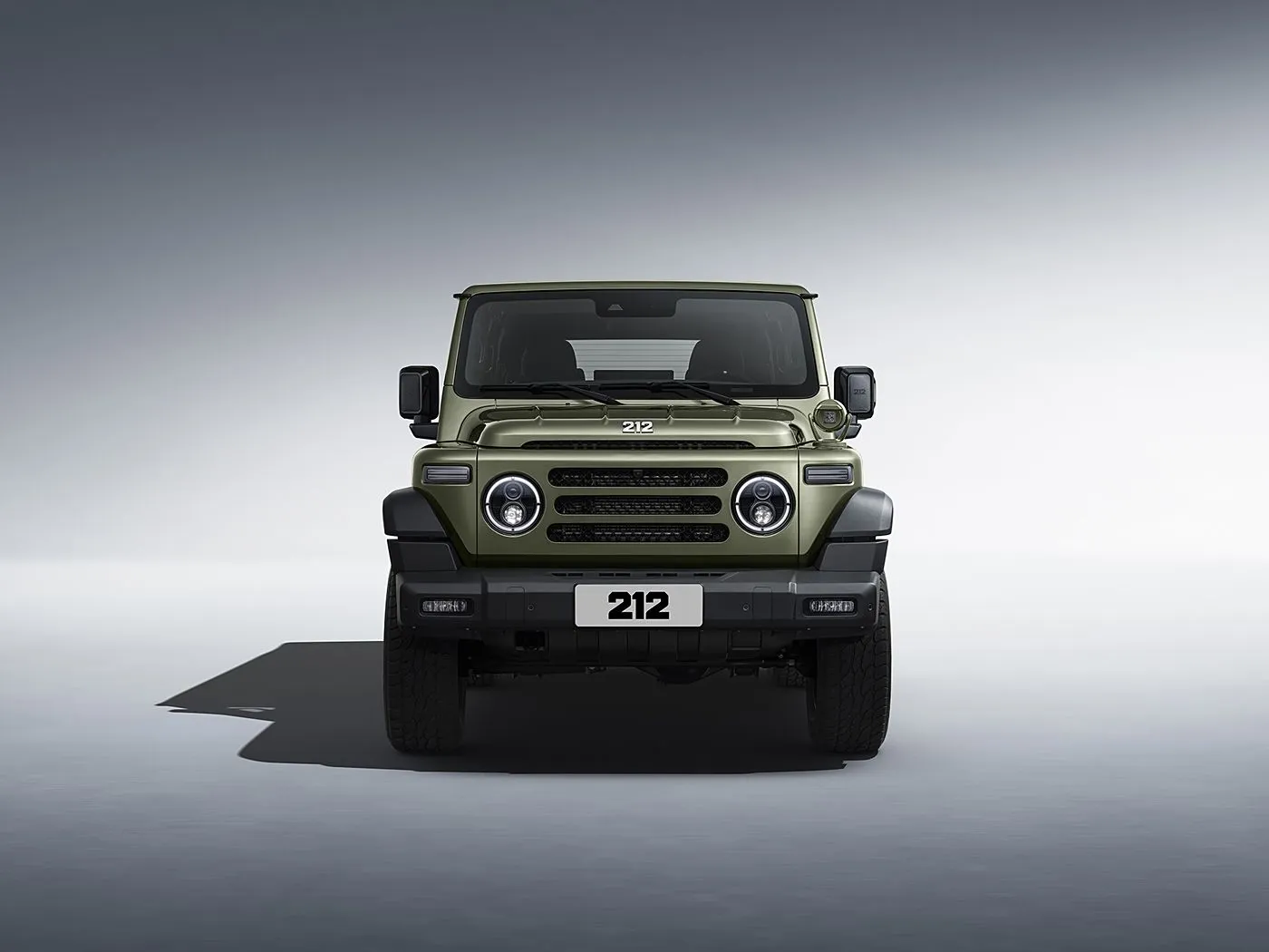 2025 BAIC 212 T01 Chắc Chắn 4WD SUV Nhỏ Gọn Xăng/Diesel 8AT & Da Nội Thất Da Nóng Vô Lăng Dài Bánh Xe