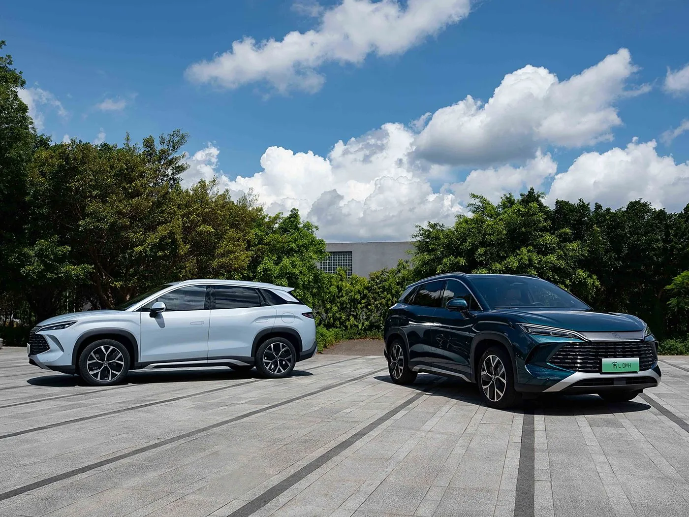 BYD Song L DM-i Compact PHEV SUV tầm xa, xe năng lượng mới tốc độ cao DiPilot 2.0 Ghế sưởi Camera toàn cảnh 360°