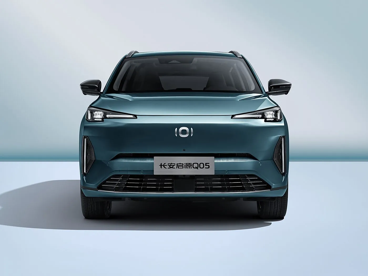 Trường An NEVO Q05 Hybrid Electric SUV Tầm Xa Hộp Số Tự Động 5 Cửa 5 Chỗ Nội Thất Da Bên Trái