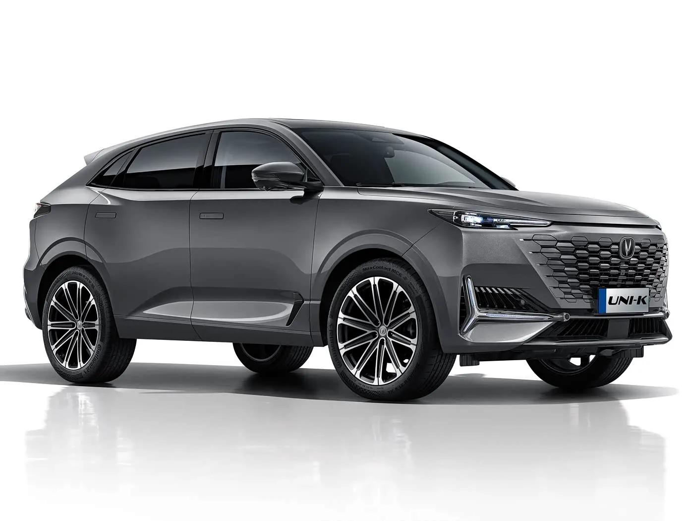 BYD E2 Luxury Electric EV Sedan SUV Hatchback Xe tay lái bên trái với động cơ pin lithium Xe năng lượng mới của Trung Quốc