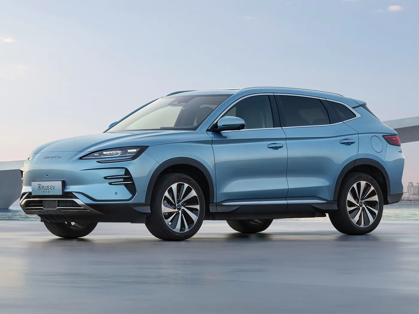 BYD Song Plus SUV Hệ dẫn động AWD tự động với camera phía sau Ghế da sử dụng nhiên liệu hybrid Tay lái bên trái