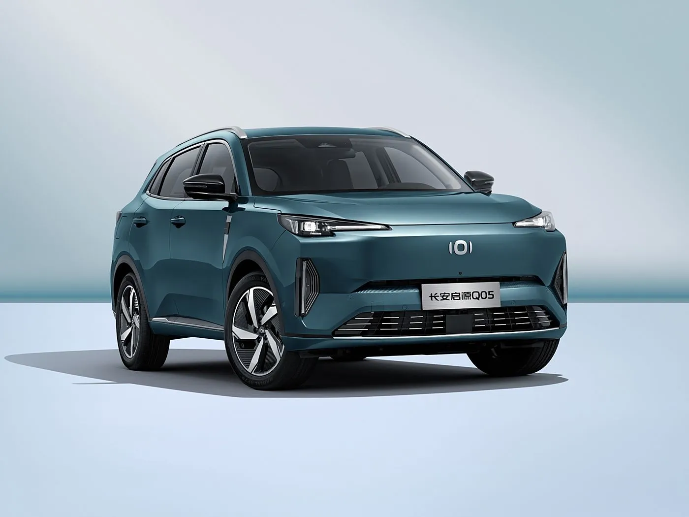 Trường An NEVO Q05 Hybrid Electric SUV Tầm Xa Hộp Số Tự Động 5 Cửa 5 Chỗ Nội Thất Da Bên Trái