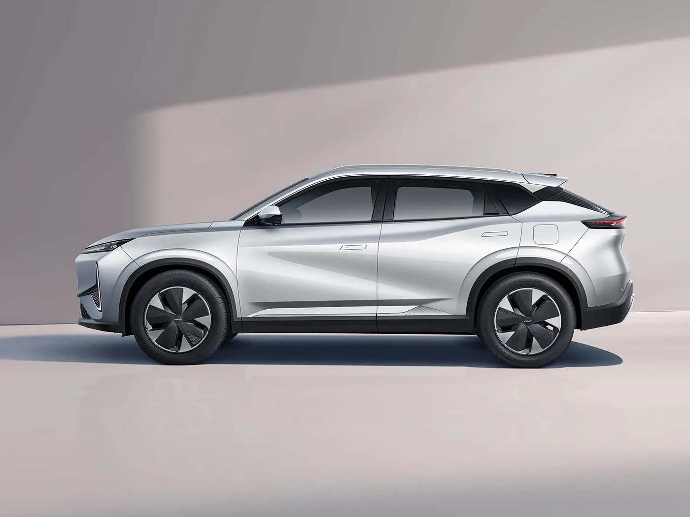 Dongfeng Aeolus L7: SUV EV/PHEV Ghế bọc da cao cấp 5 chỗ ngồi tầm xa Xe năng lượng mới