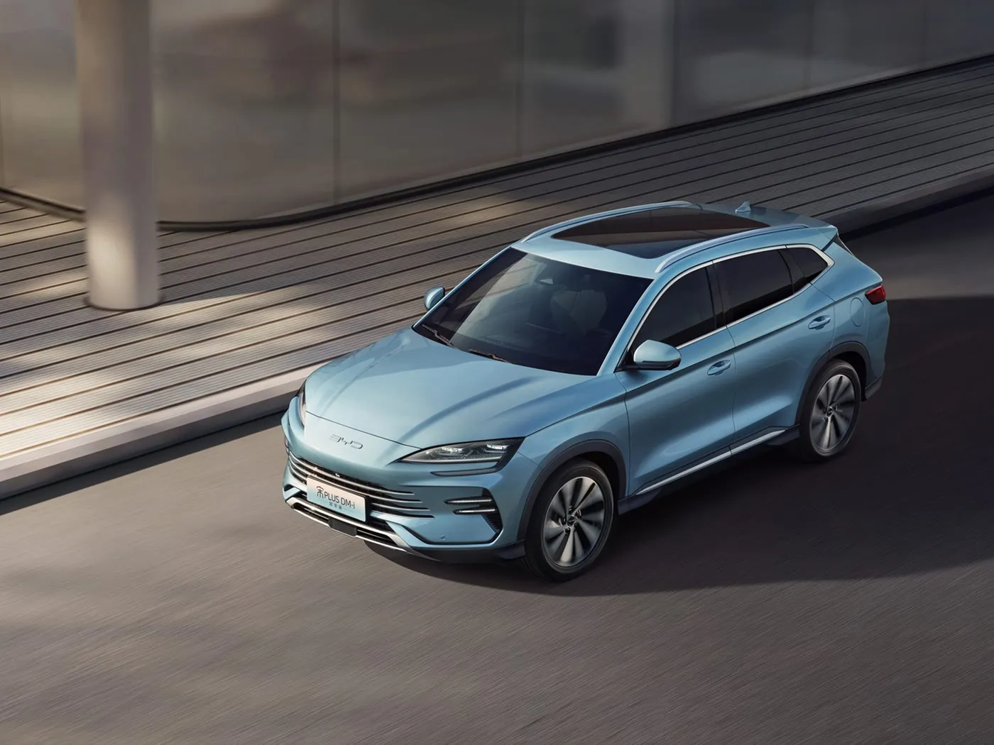 BYD Song Plus SUV Hệ dẫn động AWD tự động với camera phía sau Ghế da sử dụng nhiên liệu hybrid Tay lái bên trái