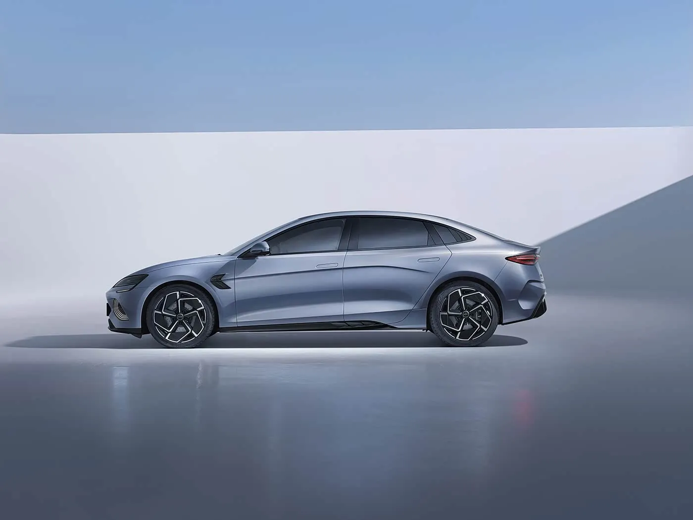 BYD Seal Smart Edition Electric Sedan 600 AWD Hybrid Công nghệ lái tiên tiến Xe năng lượng mới tầm xa cao cấp