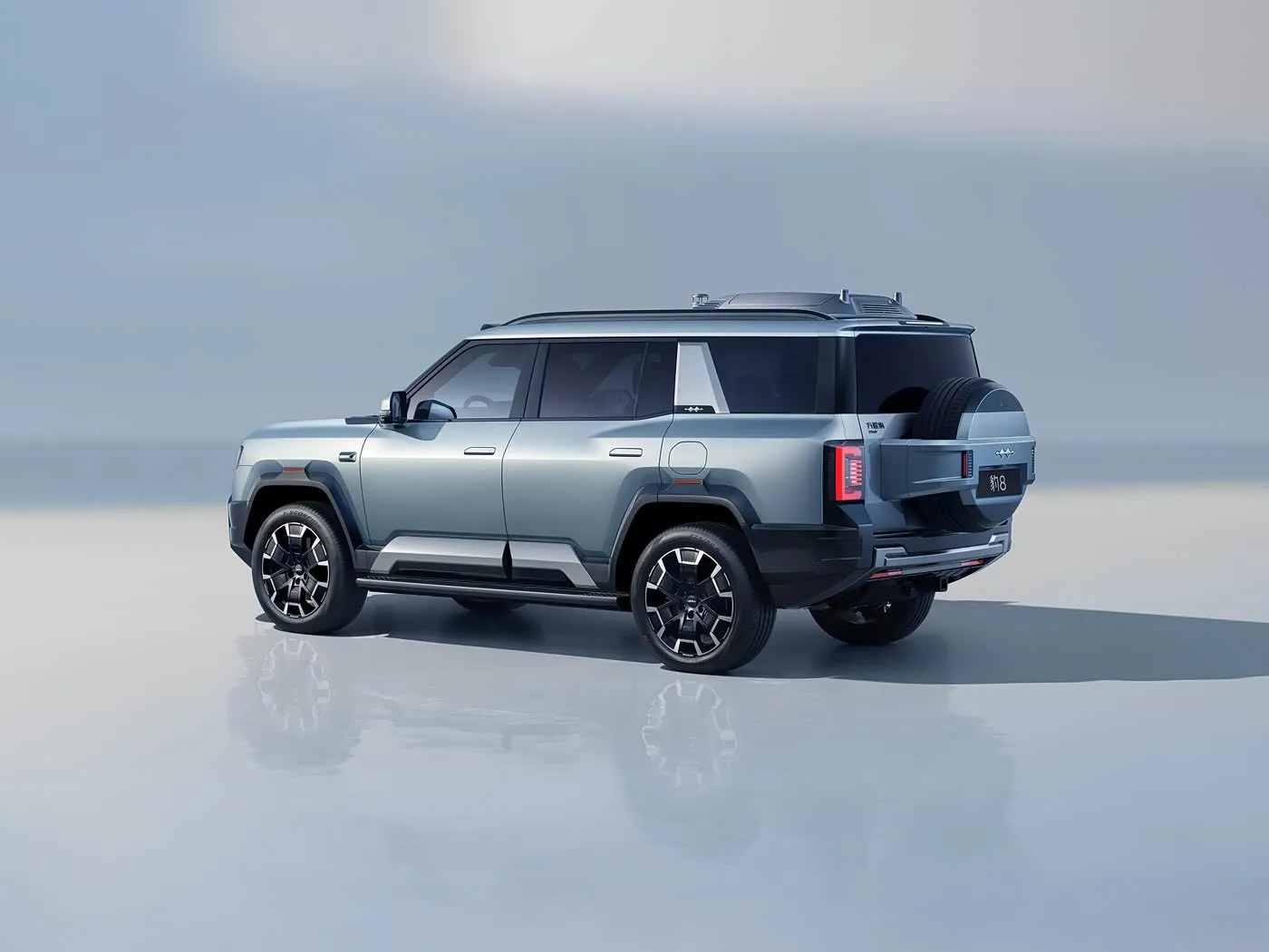 BYD Leopard 8 SUV PHEV sang trọng 505HP SUV địa hình tiên tiến 2.0T SUV chạy điện hybrid với công nghệ khung gầm đám mây